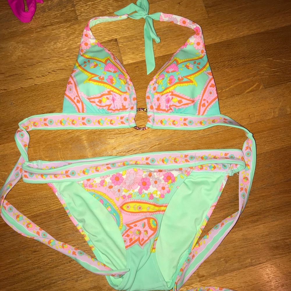 VS Swimsuit